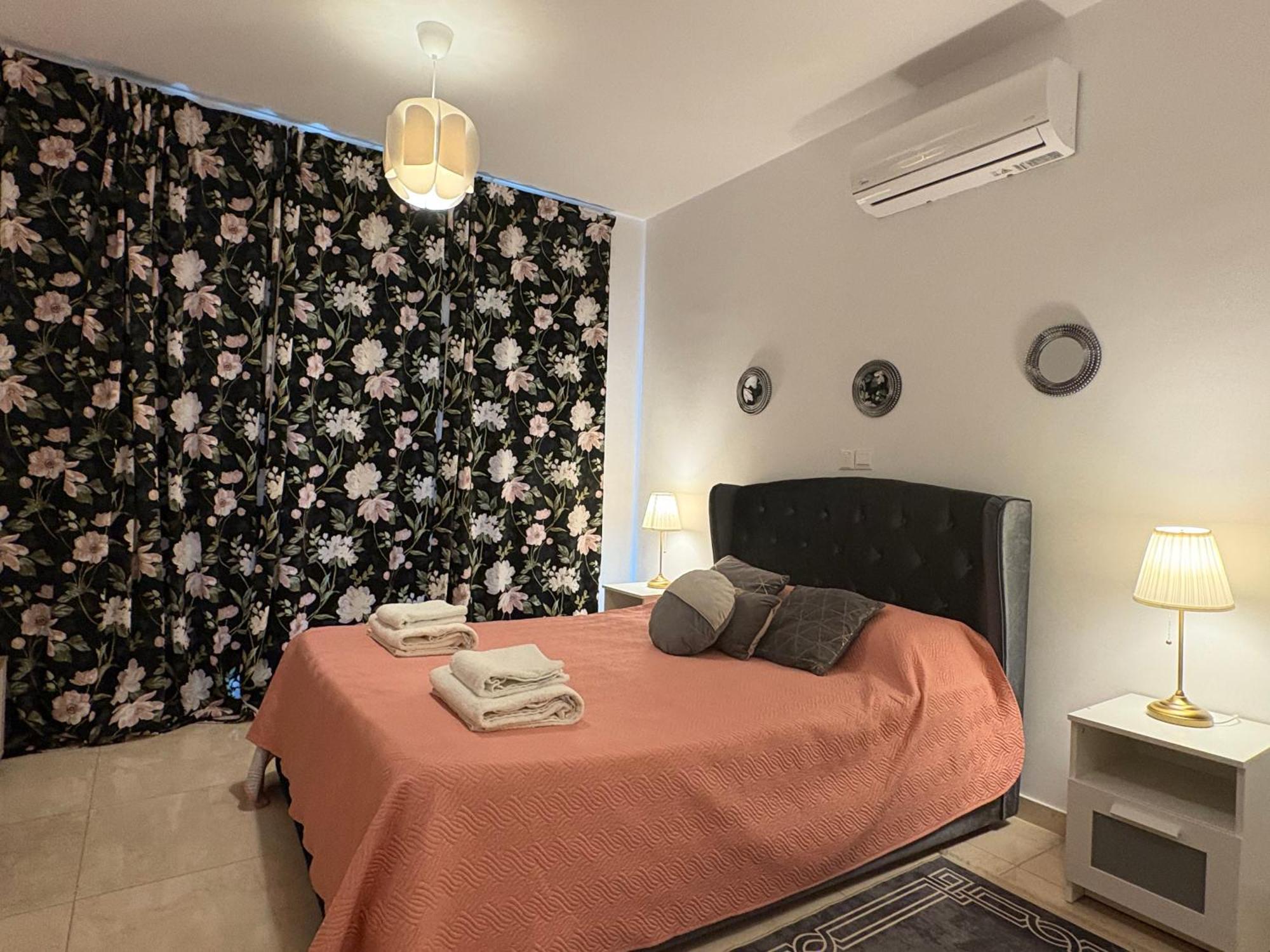 Harmony Seaview Apartments Paphos Eksteriør billede