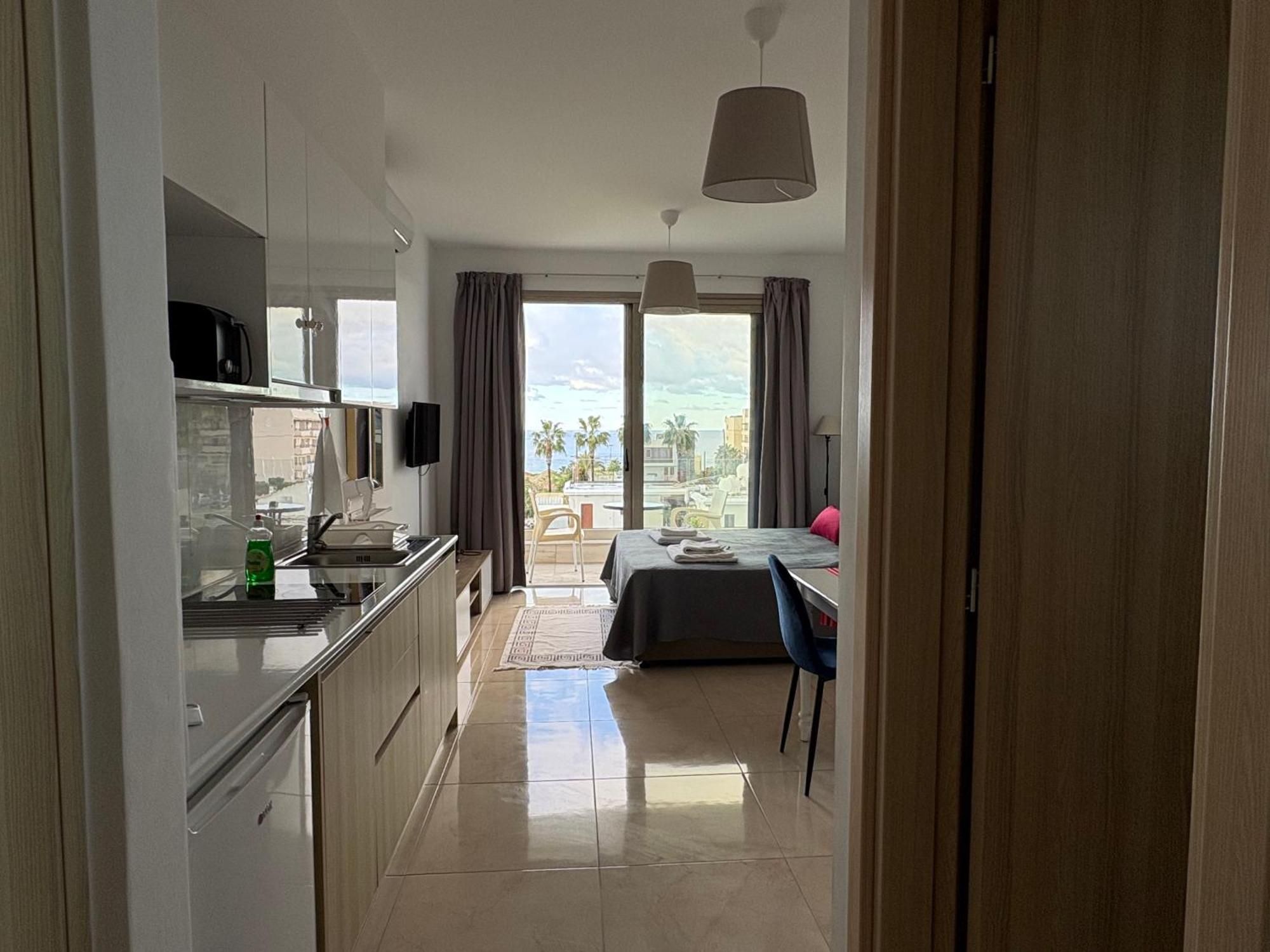 Harmony Seaview Apartments Paphos Eksteriør billede